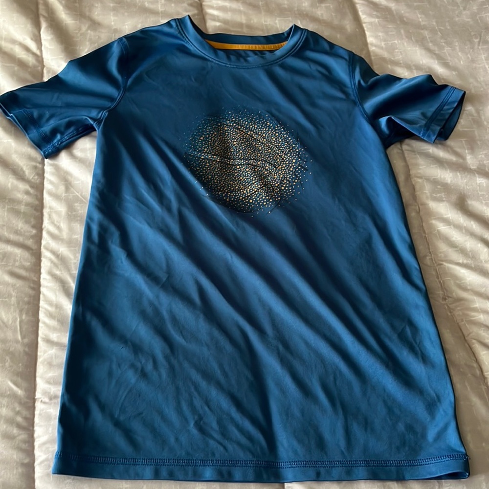 Boys T-shirt brand all in motion size large 12/14. Basketball.